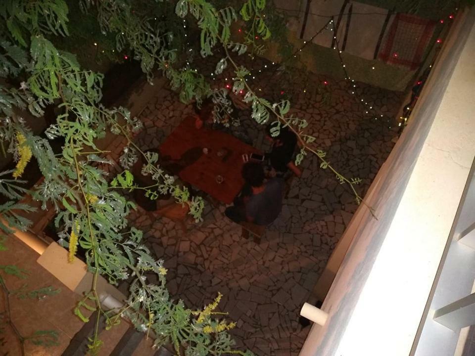 シマボズ バックパッカーズ ホステル ミンデロ エクステリア 写真